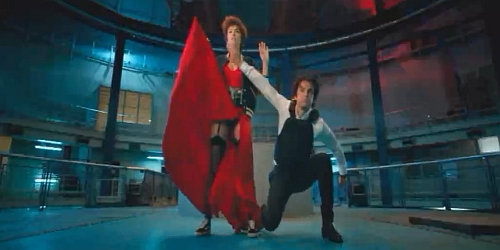 フランス版シティーハンターのスカートまくり