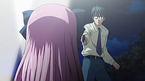 elfenlied-dvd7-kurama-faces-mariko-with-gun.jpg