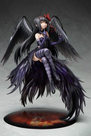 悪魔ほむらの1/8スケールフィギュア